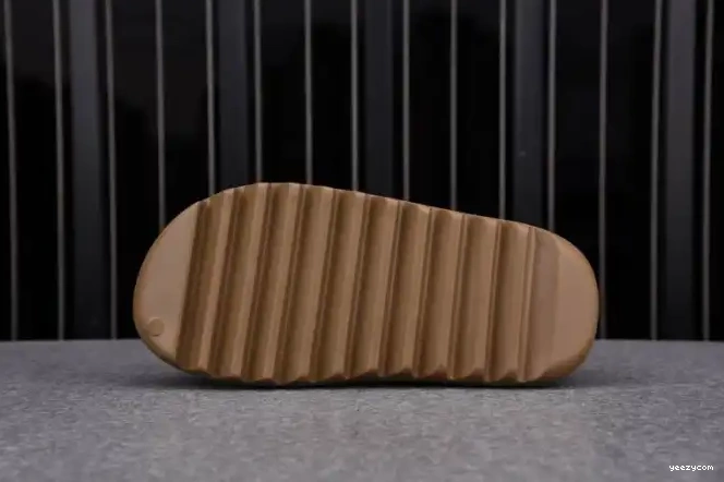 Core Slide Yeezy Adidas G55492 0609